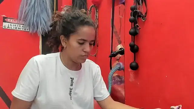 emma morgan 1 online show from October 2, 2025, 2:20 pm