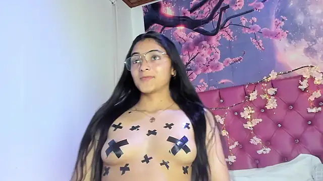 Valen Person online show from March 11, 2025, 6:30 pm