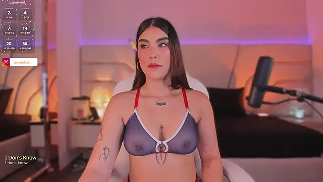 Snapshot of Violeta-Marquez chatting on September 13, 2025, 11:32 am Violeta-Marquez online show from September 13, 2025, 11:32 am