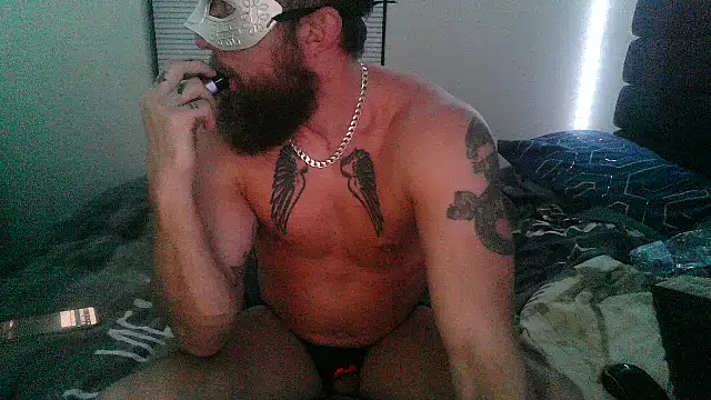 Snapshot of Brandon_Rob chatting on March 11, 2025, 8:53 pm Brandon Rob online show from March 11, 2025, 8:53 pm