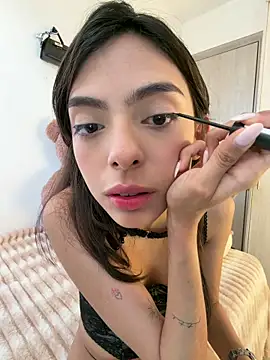 Snapshot of ZaraLuuv chatting on February 26, 2026, 6:30 pm ZaraLuuv online show from February 26, 2026, 6:30 pm