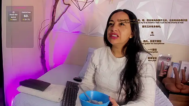 Chanel milff  online show from April 15, 2026, 2:32 pm