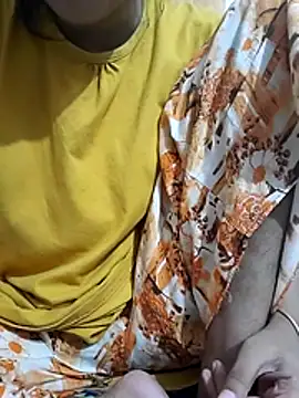 sexy-trisha1 online show from November 14, 2025, 5:16 pm