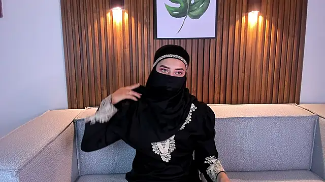 Snapshot of salma_arabicc chatting on March 9, 2025, 4:49 am salma arabicc online show from March 9, 2025, 4:49 am