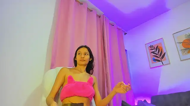 gaaby foxx online show from November 22, 2025, 1:32 pm