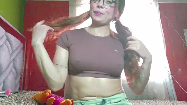 daniia johns online show from September 9, 2025, 9:13 pm