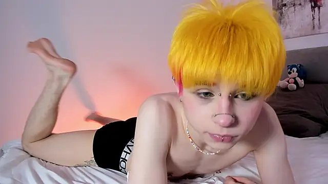 Alex Vallley online show from March 14, 2025, 11:32 pm