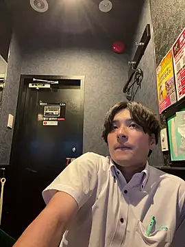 Snapshot of waka3232 chatting on July 14, 2026, 11:05 am waka3232 online show from July 14, 2026, 11:05 am