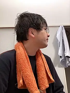 waka3232 online show from October 16, 2025, 3:04 am