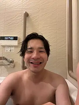 Snapshot of waka3232 chatting on July 15, 2026, 2:07 am waka3232 online show from July 15, 2026, 2:07 am