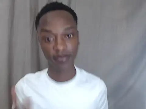 Snapshot of DarkTwink20 chatting on March 19, 2025, 6:14 am DarkTwink20 online show from March 19, 2025, 6:14 am