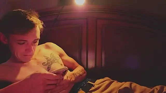 Ilovepussy1911 online show from April 11, 2026, 5:37 am