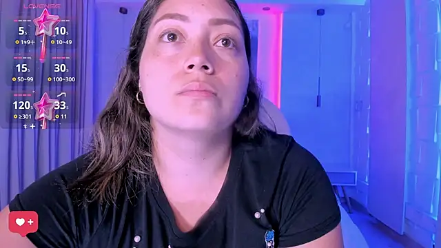 Snapshot of heidy_johns chatting on September 12, 2025, 3:17 am heidy johns online show from September 12, 2025, 3:17 am