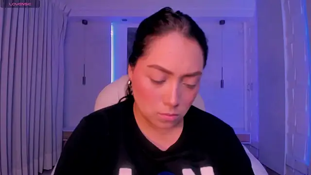 Snapshot of heidy_johns chatting on October 16, 2025, 3:15 am heidy johns online show from October 16, 2025, 3:15 am