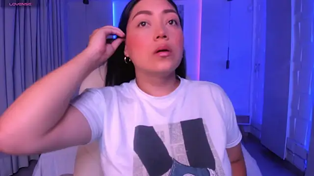 Snapshot of heidy_johns chatting on October 2, 2025, 3:21 am heidy johns online show from October 2, 2025, 3:21 am