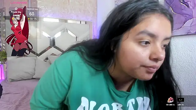 EmilyBrownn  online show from October 13, 2025, 6:53 pm