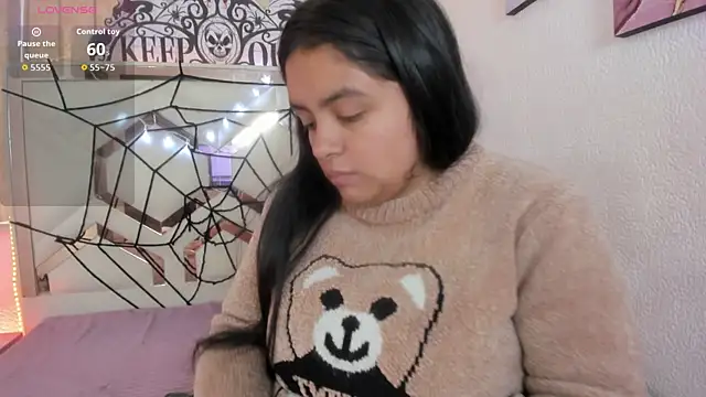 EmilyBrownn  online show from October 29, 2025, 7:02 pm