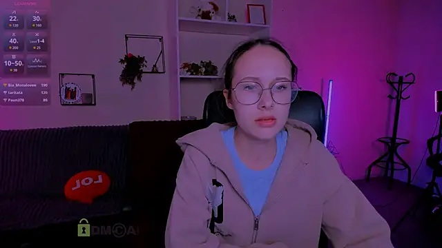 mona cloud online show from October 12, 2025, 11:39 pm