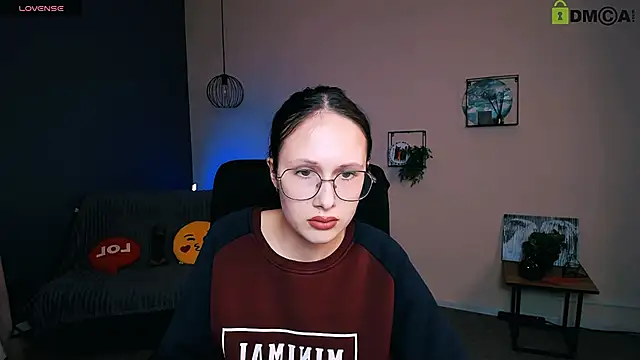 mona cloud online show from March 16, 2025, 12:33 pm