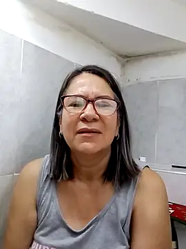 victoria wayne online show from November 27, 2025, 9:54 am