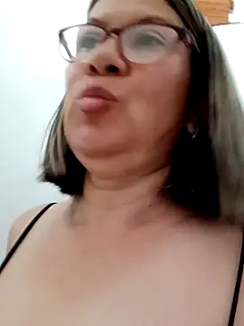 Snapshot of victoria_wayne chatting on March 15, 2025, 1:29 pm victoria wayne online show from March 15, 2025, 1:29 pm