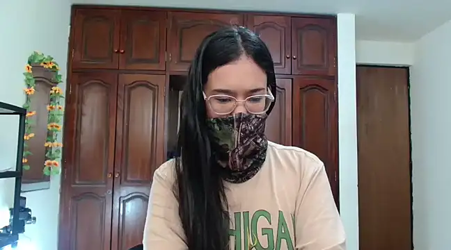 AmberGold  online show from March 10, 2025, 2:37 pm