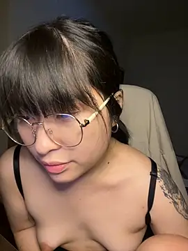 214Jun online show from October 14, 2025, 3:45 pm