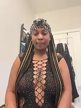 Snapshot of Dymmmm chatting on February 3, 2026, 5:16 am Dymmmm online show from February 3, 2026, 5:16 am