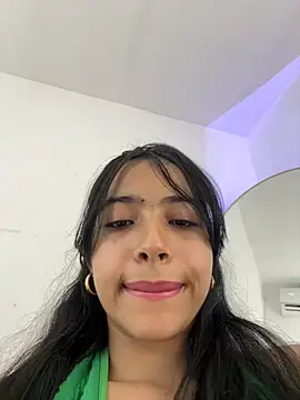  Emily Thompson  online show from July 31, 2026, 3:06 am
