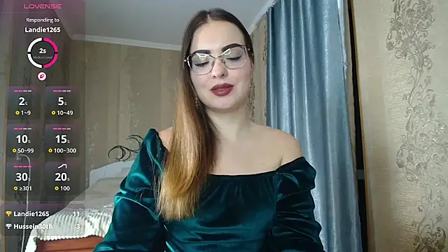 Snapshot of Leila_Kissyu chatting on February 22, 2026, 6:31 pm Leila Kissyu online show from February 22, 2026, 6:31 pm