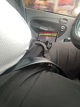 dam-her-boy online show from April 16, 2026, 11:44 am