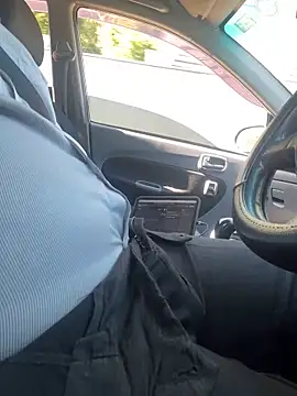 dam-her-boy online show from March 25, 2026, 9:41 am