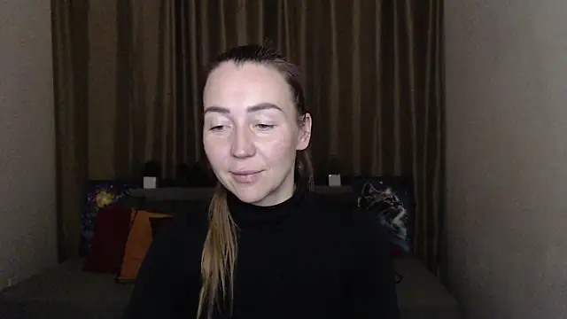 Kiss julli88I online show from March 15, 2025, 6:32 pm