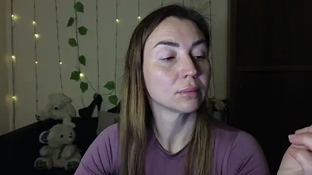 Kiss julli88I online show from March 13, 2025, 3:50 pm