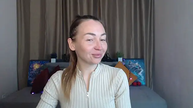 Kiss julli88I online show from March 18, 2025, 6:28 pm