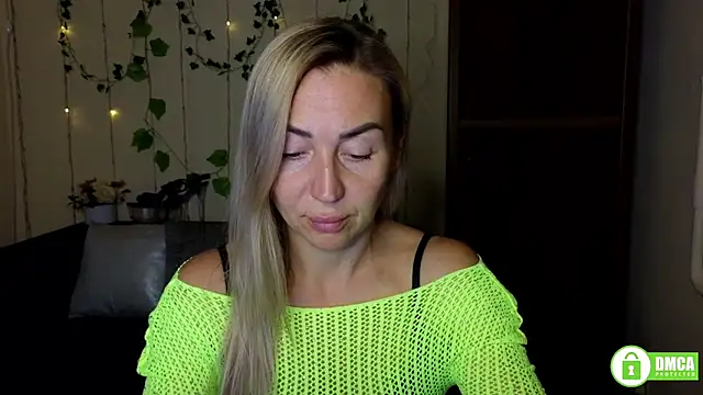 Kiss julli88I online show from September 14, 2025, 5:24 pm