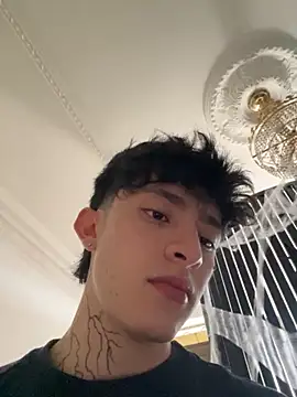 troy rouge online show from October 28, 2025, 7:13 pm