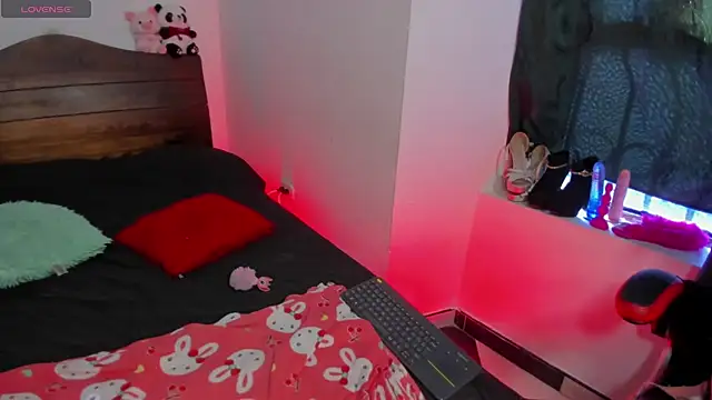 vella sex online show from November 19, 2025, 8:09 pm