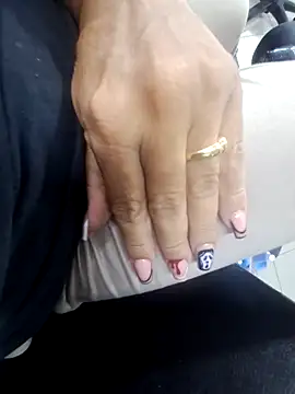 Milena Foox online show from October 18, 2025, 12:01 am