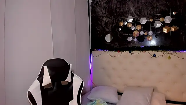  Lilly miller online show from January 8, 2026, 4:40 am