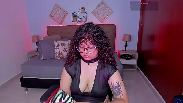  Lilly miller online show from November 7, 2025, 8:02 pm