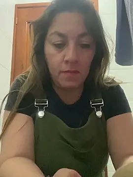 Luna-nevada online show from December 13, 2025, 8:04 pm