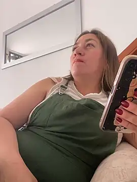 Luna-nevada online show from January 31, 2026, 8:51 pm