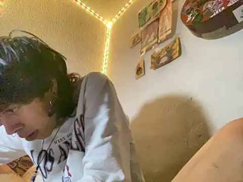 kirito kun online show from March 29, 2026, 1:51 am