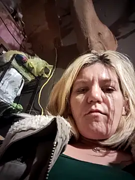 sexytattedbabe online show from October 10, 2025, 5:30 am