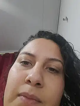 esmeralda jadees online show from March 8, 2025, 4:34 am