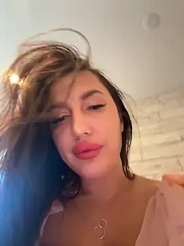 AleksandraRich online show from October 18, 2025, 7:10 am