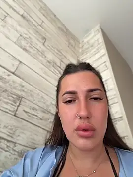 AleksandraRich online show from June 8, 2026, 1:28 am