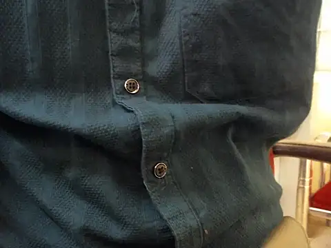 Snapshot of himvilohi08 chatting on February 18, 2026, 11:06 am himvilohi08 online show from February 18, 2026, 11:06 am