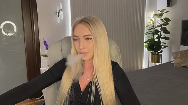 Snapshot of OhMyEmma chatting on January 19, 2026, 1:09 am OhMyEmma online show from January 19, 2026, 1:09 am